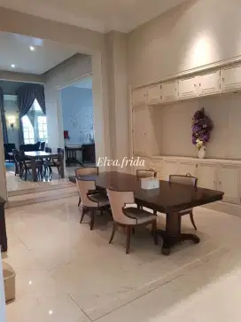 Dijual Cepat Rumah Sultan di Jl Imam Bonjol, Surabaya Pusat