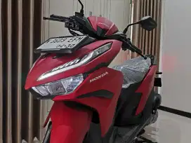 Km 1600 Vario keyless 2025 pemakaian 1 bulan seperti baru gress