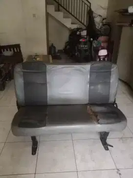 Jok tengah grand max