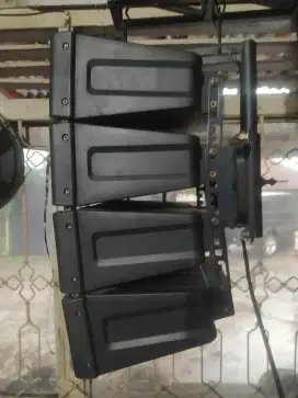 Array merk toa speaker 4 in