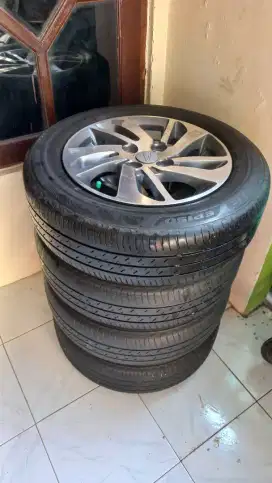 Velg oem sirion facelft R14 4x100 plus ban