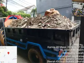 Jasa buang puing tanah