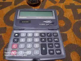 Kalkulator Casio,tenaga Surya,buat Pemakaian diluar ruangan,normal
