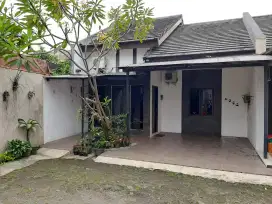 RUMAH DALAM CLUSTER TOWNHOUSE SEKTOR 9 BINTARO