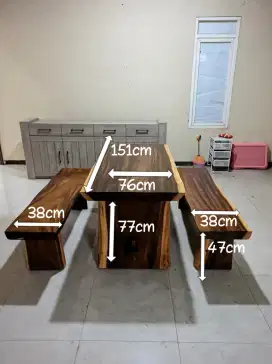 Meja Kursi makan