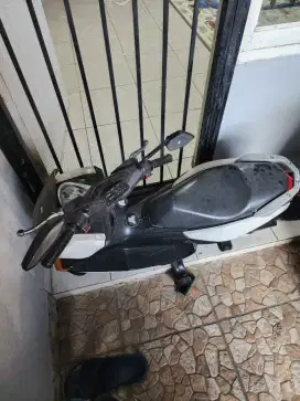 Motor aki anak nmax bekas