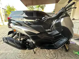 NMAX Silver ABS like new very low km