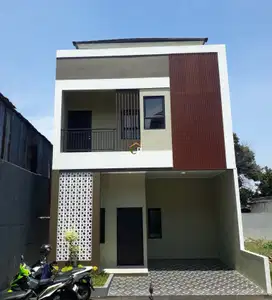 Rumah 2 lantai nempel tol dan kampus UI
