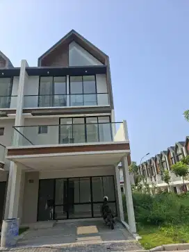 JUAL MURAH RUMAH BRAND NEW 3 LANTAI