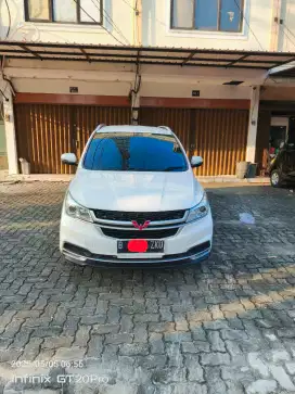 Wuling Cortez 2021 putih
