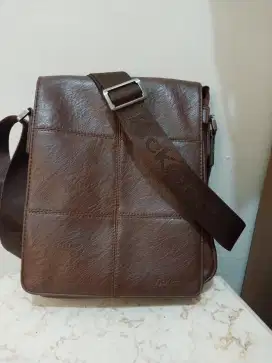 Tas Pria merk Kickers