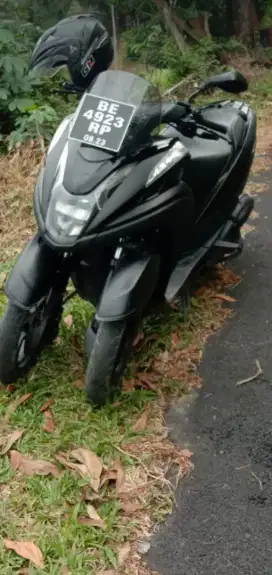 Yamaha trycity 2018