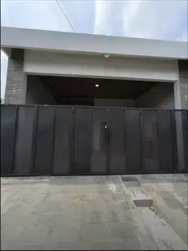 RUMAH BANGUNAN BARU DI PLAMONGAN INDAH  SEMARANG