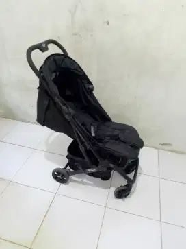 Stoller bekas bayi