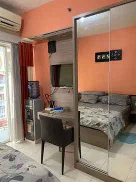 Unit apartemen di Sewakan fully furnish completly property stratgc loc