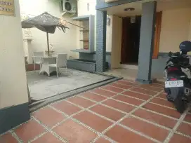 Disewakan rumah / tahun