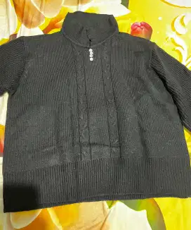 Sweater Rajut Hitam Baru