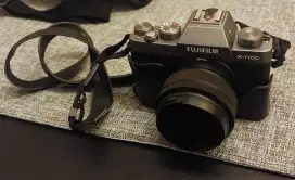 Kamera fuji XT-100