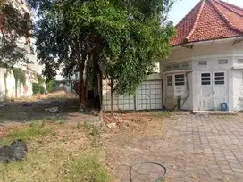 LJM006 Dijual Rumah Lokasi Komersial Surabaya Pusat Cocok Untuk Usaha