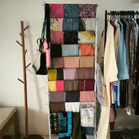 Pakaian, hijab, & barang baru second perabot rumah tangga pribadi