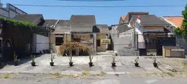 Rumah di kawasan berkembang. Akses mudah dan dekat pintu tol Driyorejo