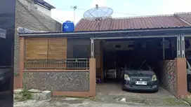 Rumah ditengah kota, dekat kemana2 (mall, pasar, RS, tol, pertokoan)