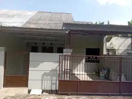 Di kontrakan 1 unit Rumah di Daerah Pasir Putih Sawangan Depok