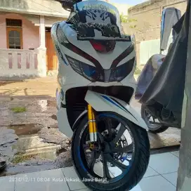 Di jual motor PCX 150