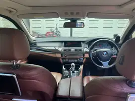 BMW 528i 2015 Bensin