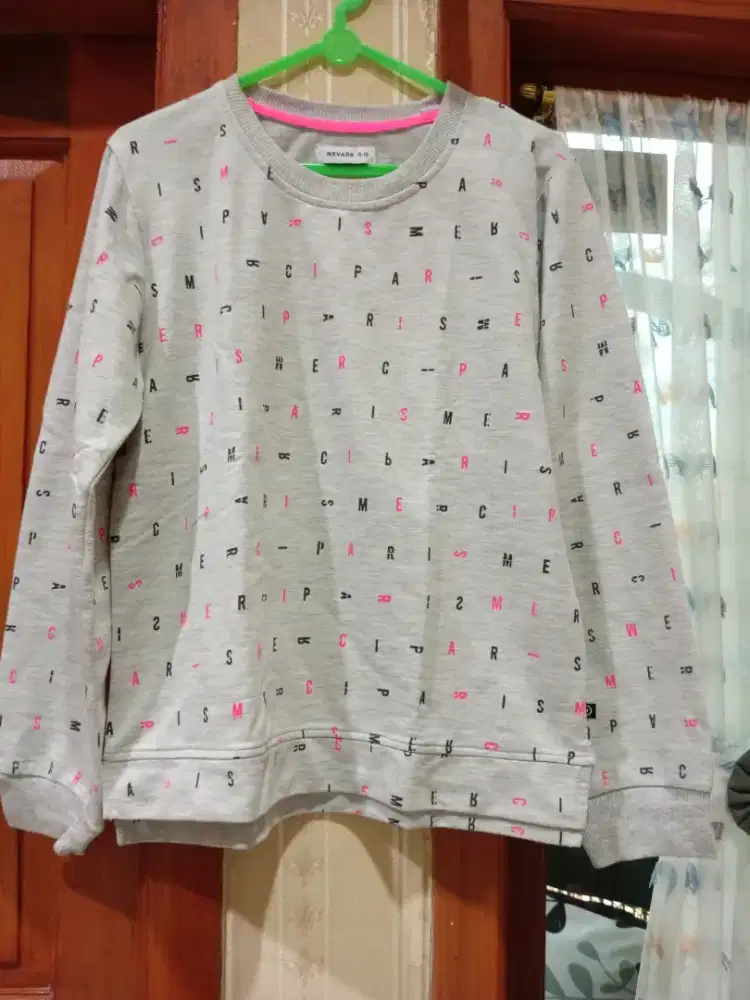 Sweater Nevada M