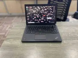 Lenovo thinkpad x250 core i5 Ram 8gb Ssd256Gb double battere