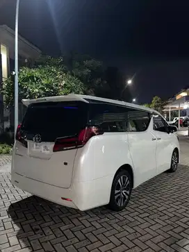 ALPHARD 2.5 G PUTIH