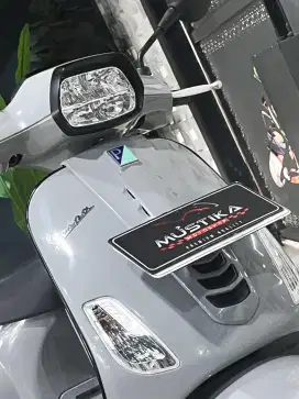 Super Keren ‼️Piaggio Vespa S125 Odo 7rb th 2022 - Radhe Mustika