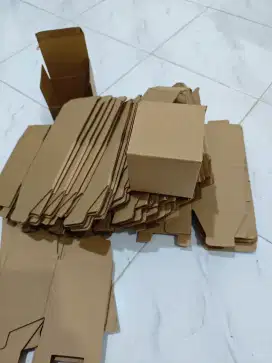 Kardus box packaging 9x9x9 persegi