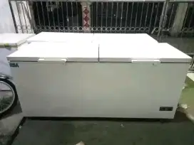 freezer bok merek RSA kapasitas 750 liter