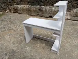 Meja belajar minimalis murah