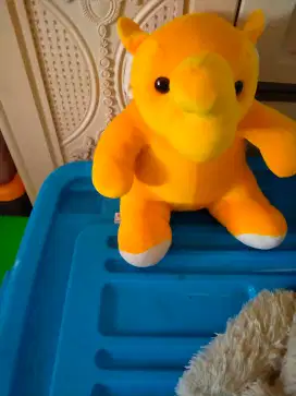 Dijual bermacam macam boneka bulu