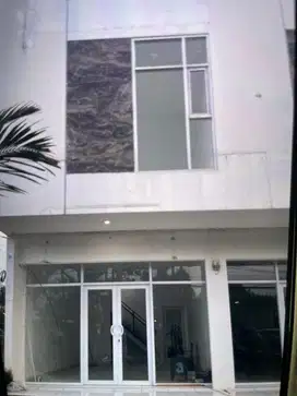 Di jual ruko pinggir jalan cisaranten
