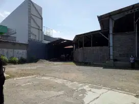 Disewakan Tanah dan Bangunan di Jl. Raya Cimindi, Bandung