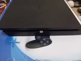 Ps4 SlIM 1TB Ori