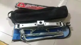 Dongkrak mobil...