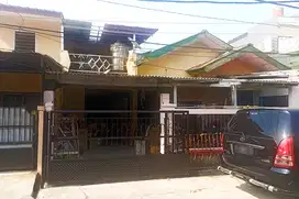 Rumah 1 1/2 Lantai, Kalideres Permai 6 BR, SHM Lokasi Sangat Strategis