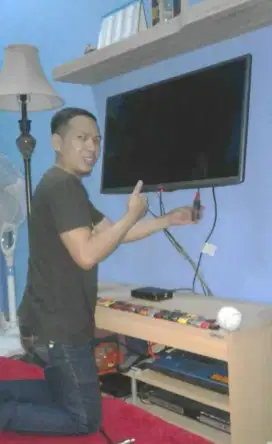 pasang & jual bracket buat gantungan tv led lcd di tembok rapih nyaman