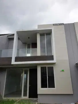 Rumah Kompleks Perumahan Grand Kawanua Manado