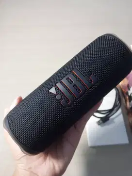 JBL Flip 6 Hitam Baru Pakai 3 Hari Mulus Normal Semua Batrei Awet