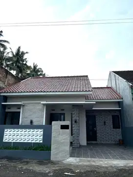 Dijual Cepat  Rumah Siap Huni Dekat UII Jakal