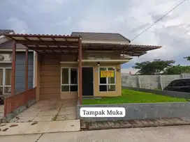 Rumah Hoek halaman Luas di Cluster Sweet Alba Harvest City Bekasi