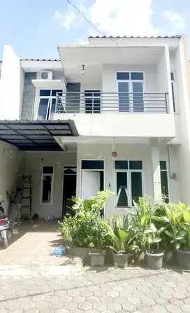 Rumah cluster 2lantai di jatiasih bekasi LT.100m bebas banjir