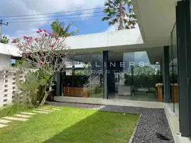 SPACIOUS VILLA IN GIANYAR WITH LEASEHOLD OWNERSHIP