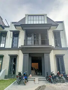 Villa Citraland Gama City Cluster Clarke Rochester
